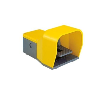 1SBV002105R1211, IPSY1B11 – INTERRUPTOR DE PEDAL C/ CUBIERTA AMARILLA DE ABS, PG16 1NA + 1NC