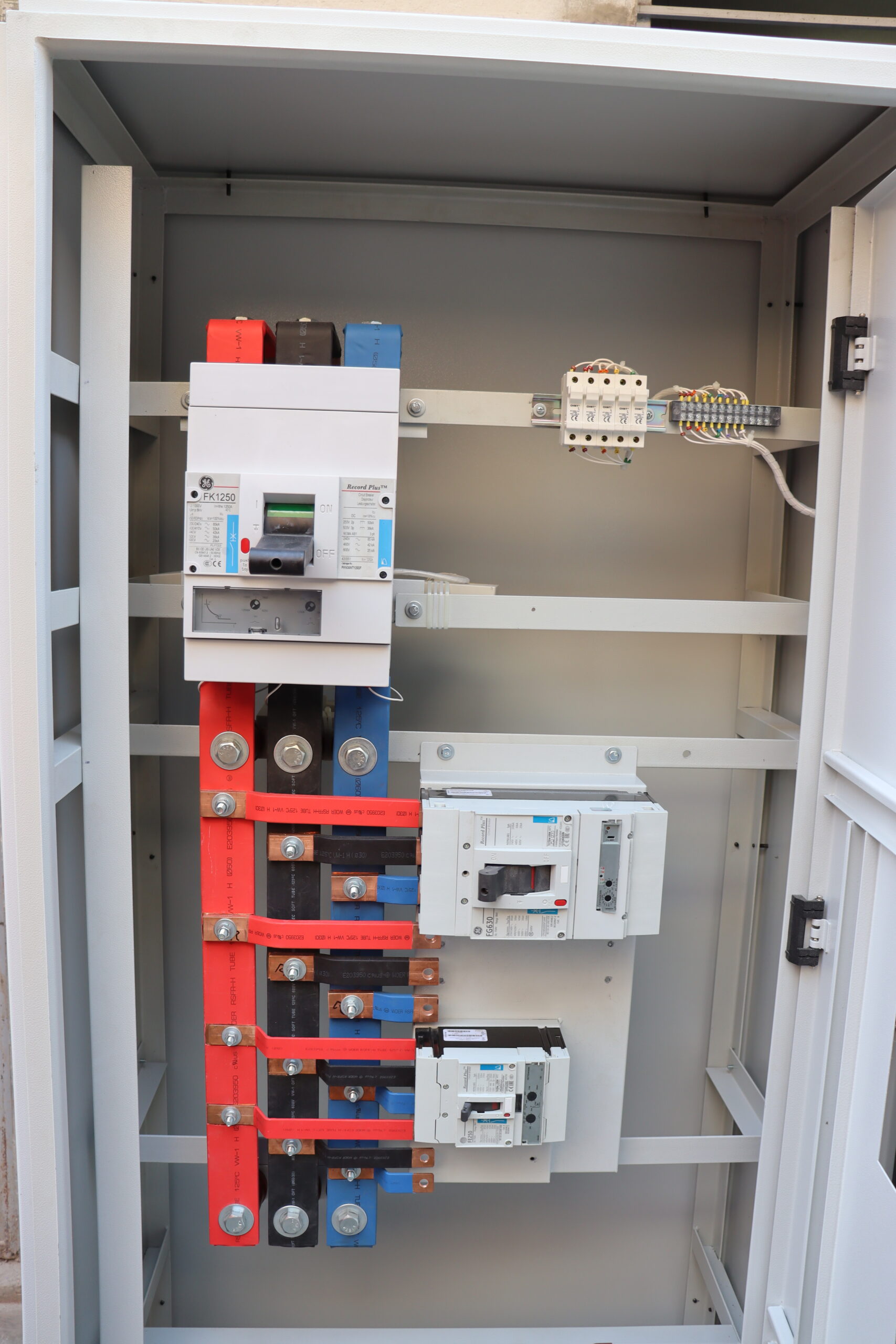 Tablero De Fuerza Y Distribucion 3-Redcoind Tablero de Fuerza y Distribucion - Imagen 3